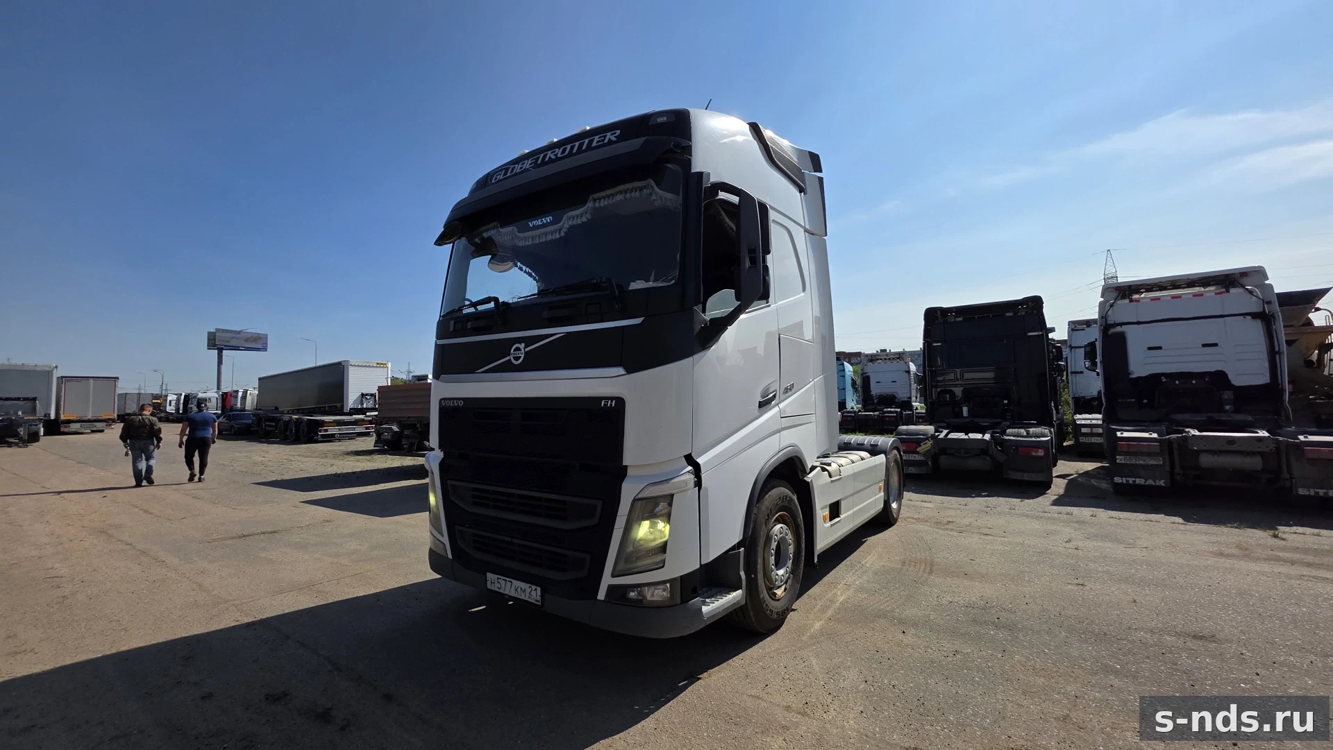 VOLVO