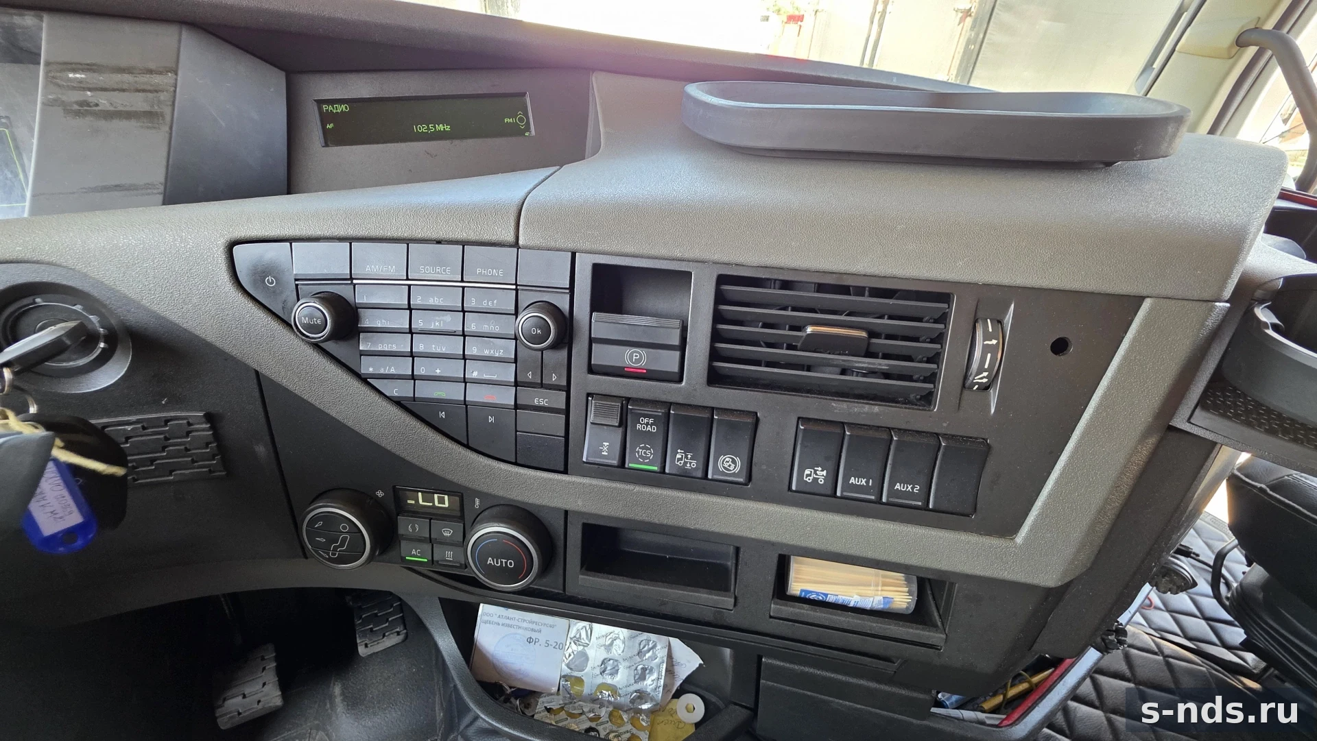 VOLVO