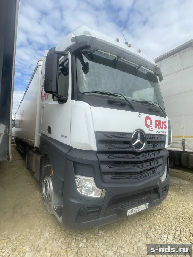 MERCEDES-BENZ