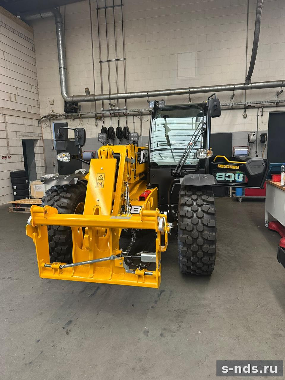JCB 542–70 Agri Super