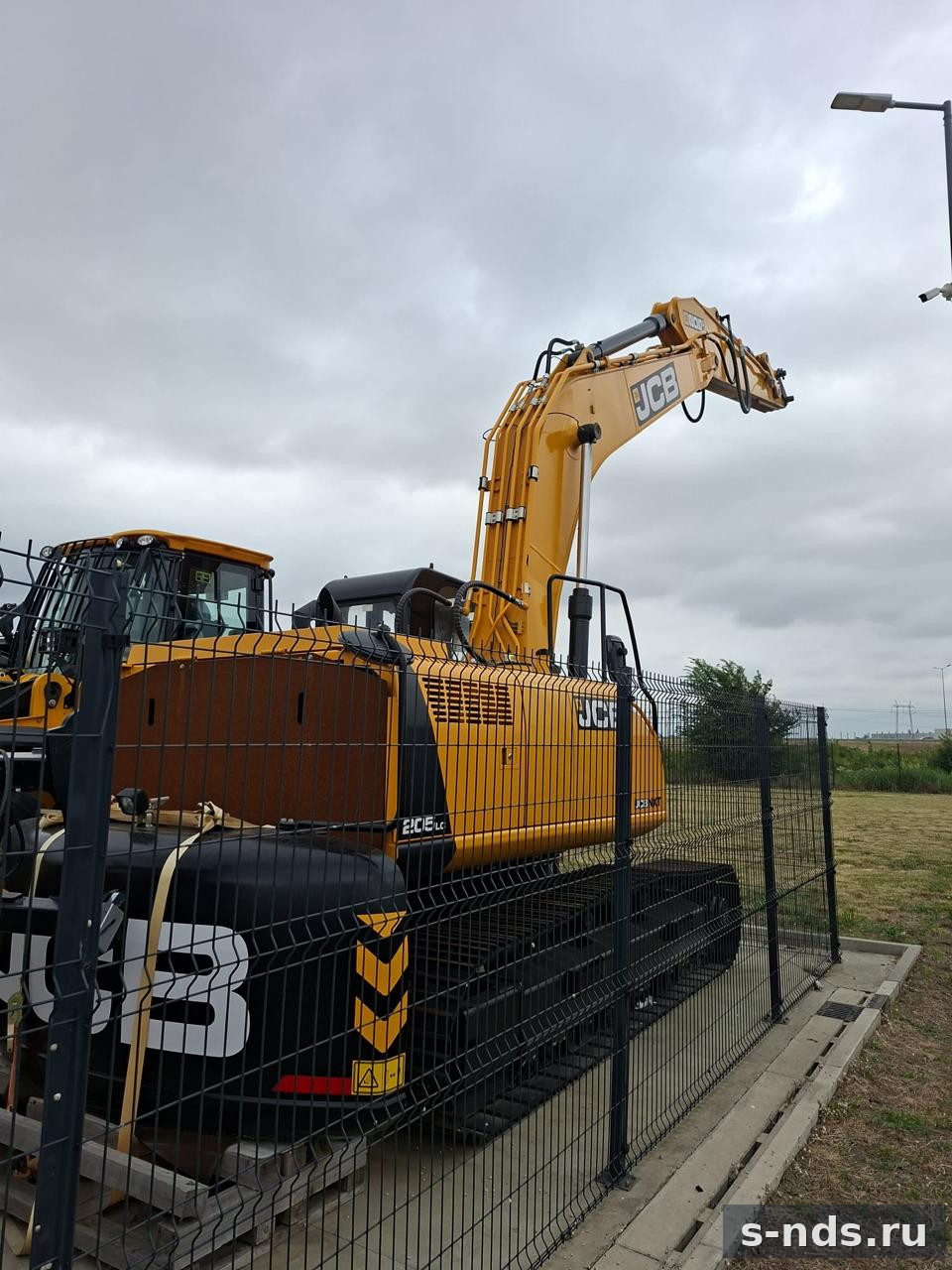 JCB NXT 205LC