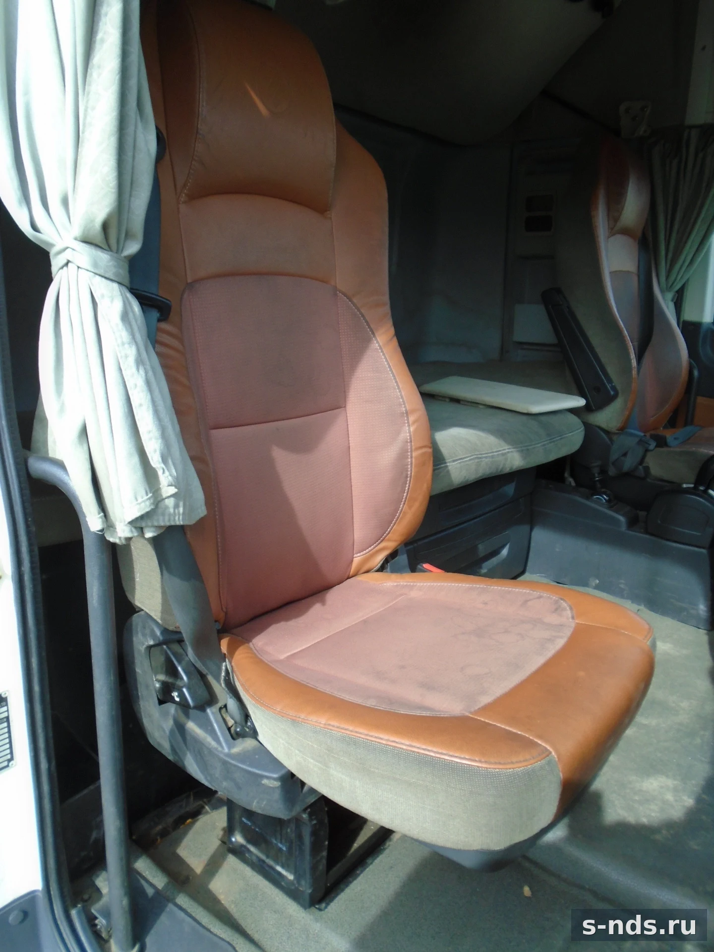 FOTON