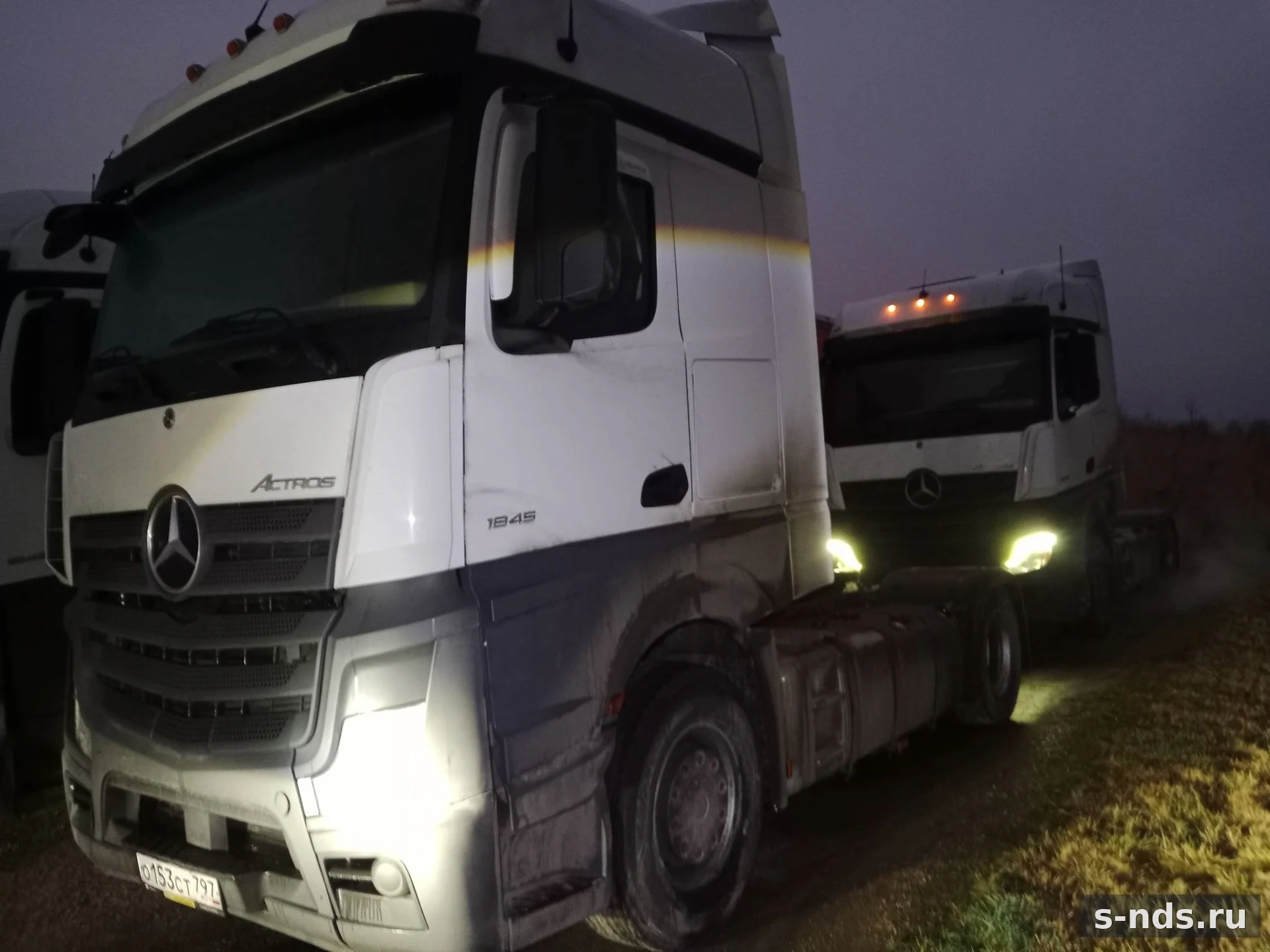 MERCEDES-BENZ