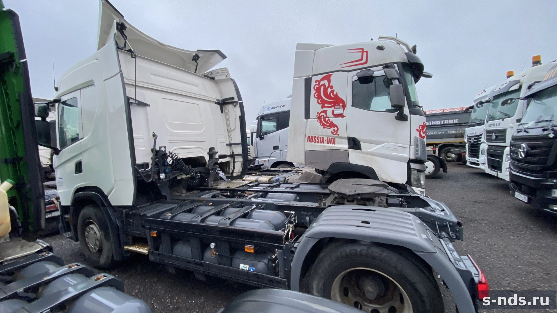 SCANIA