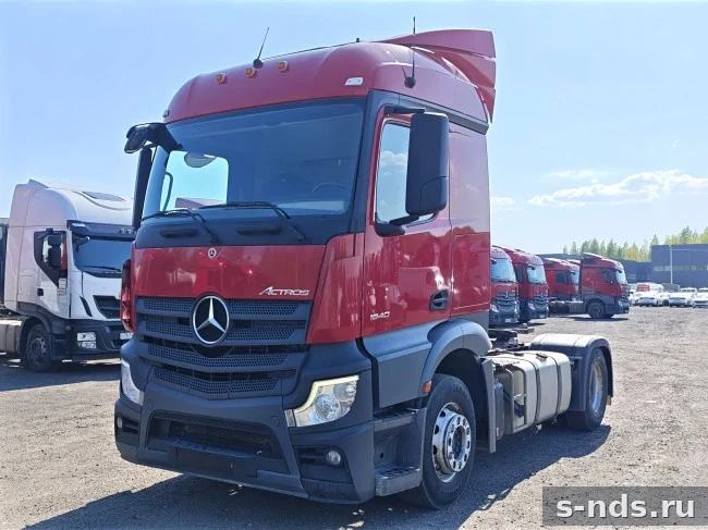MERCEDES-BENZ