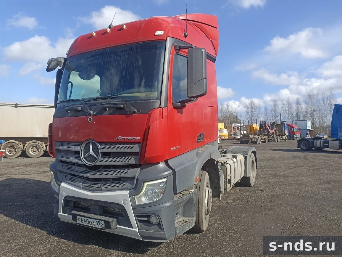 MERCEDES-BENZ
