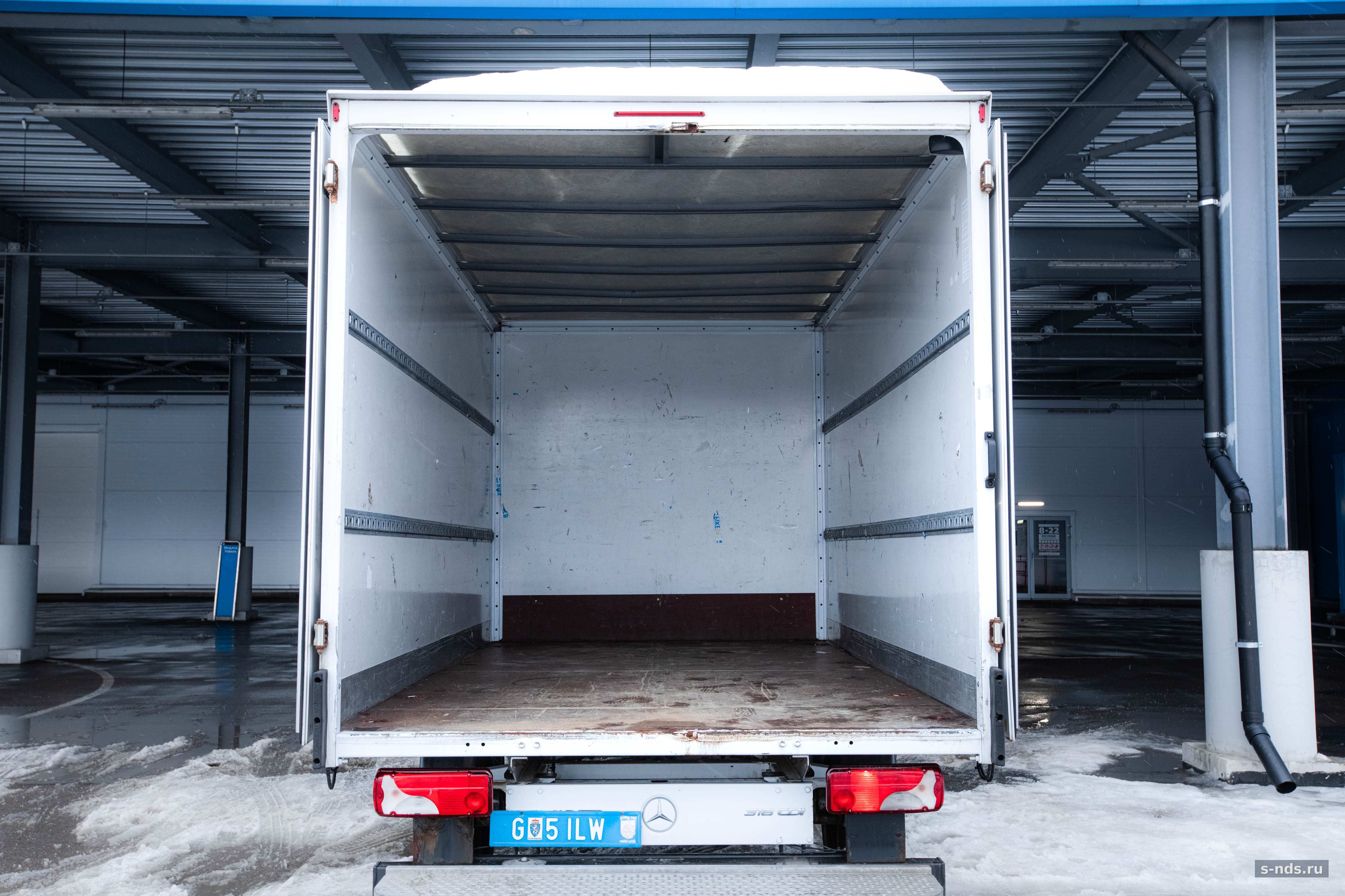 Промтоварный Mercedes-Benz Sprinter, 2018