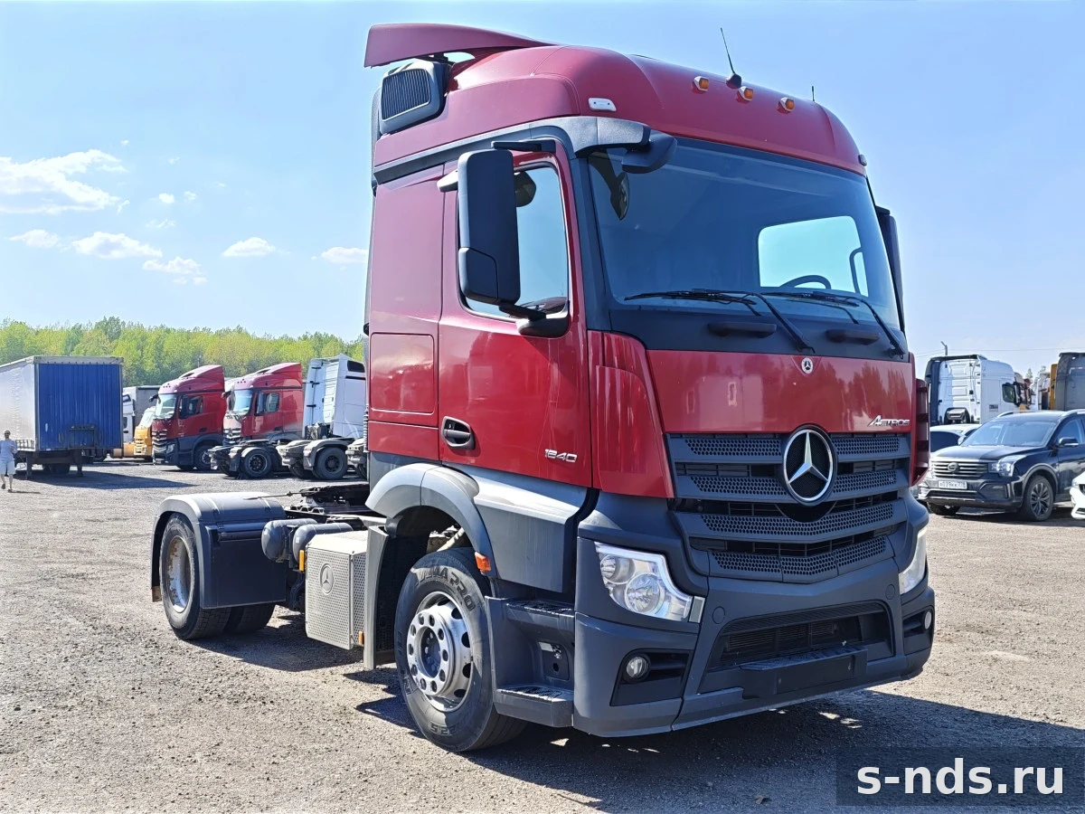MERCEDES-BENZ