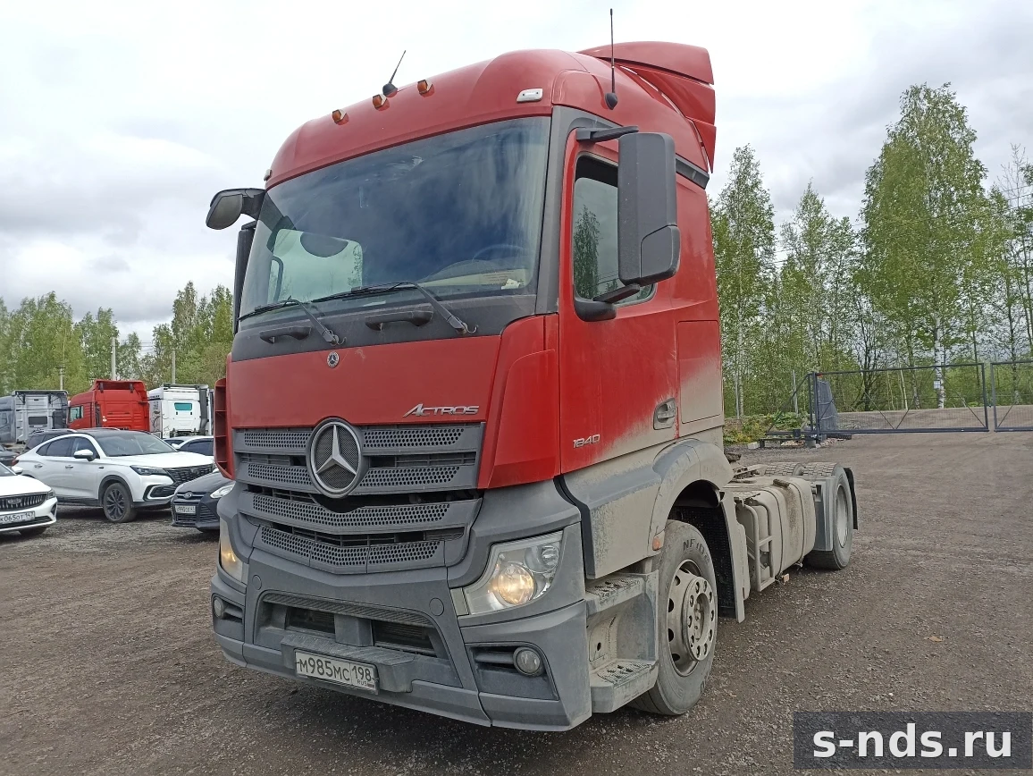 MERCEDES-BENZ