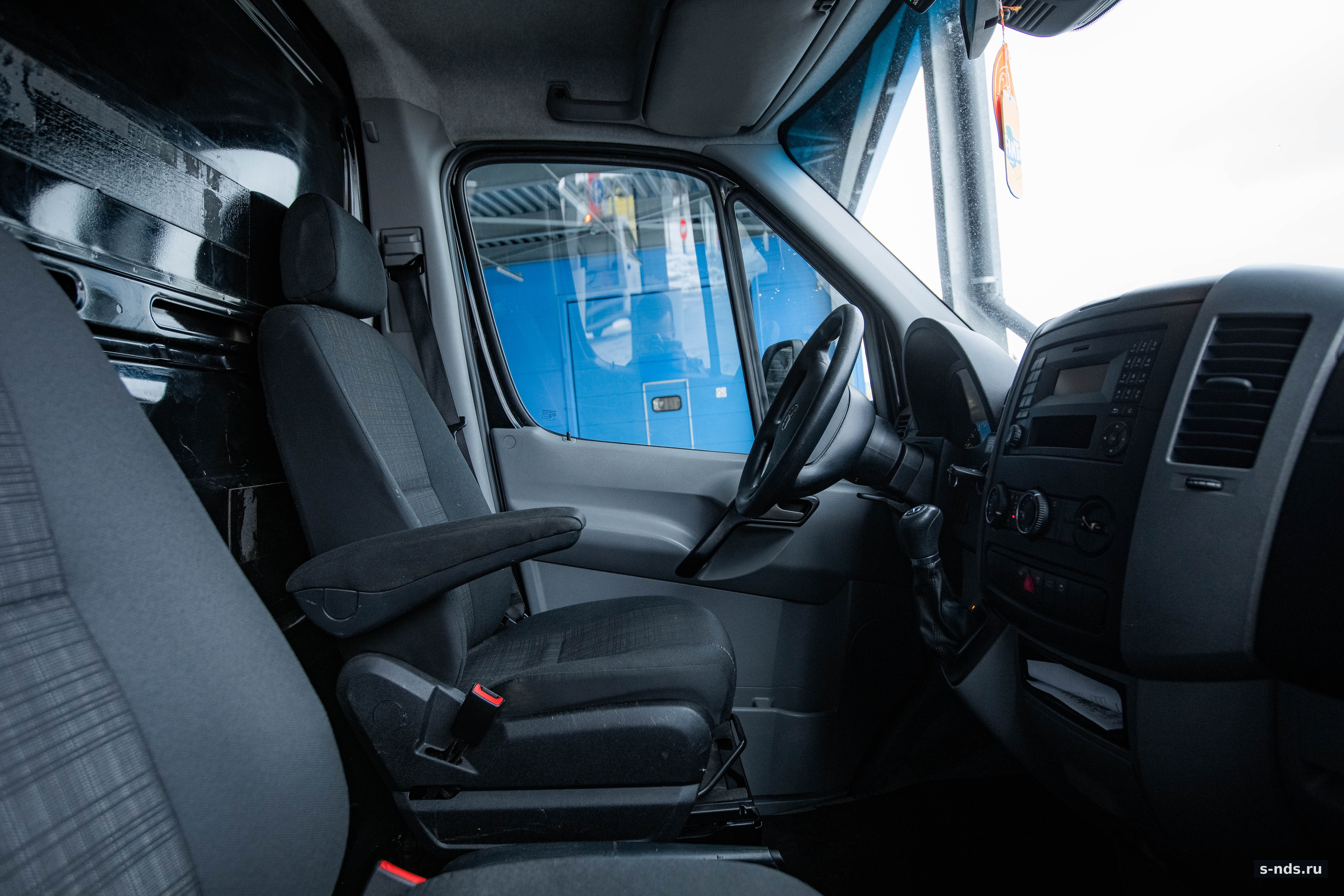 Mercedes-Benz Sprinter, 2016