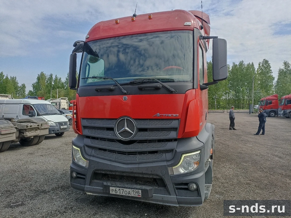 MERCEDES-BENZ