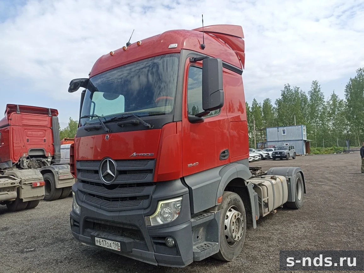 MERCEDES-BENZ