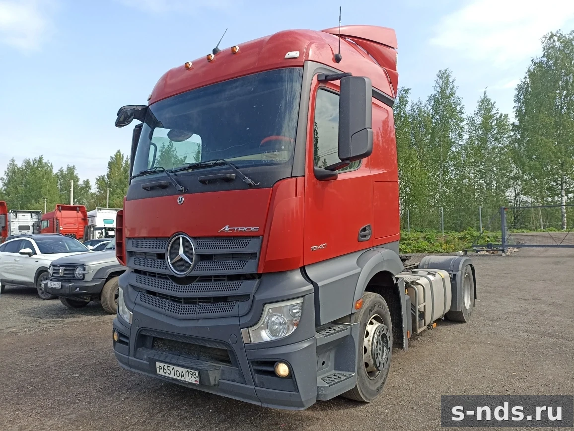 MERCEDES-BENZ