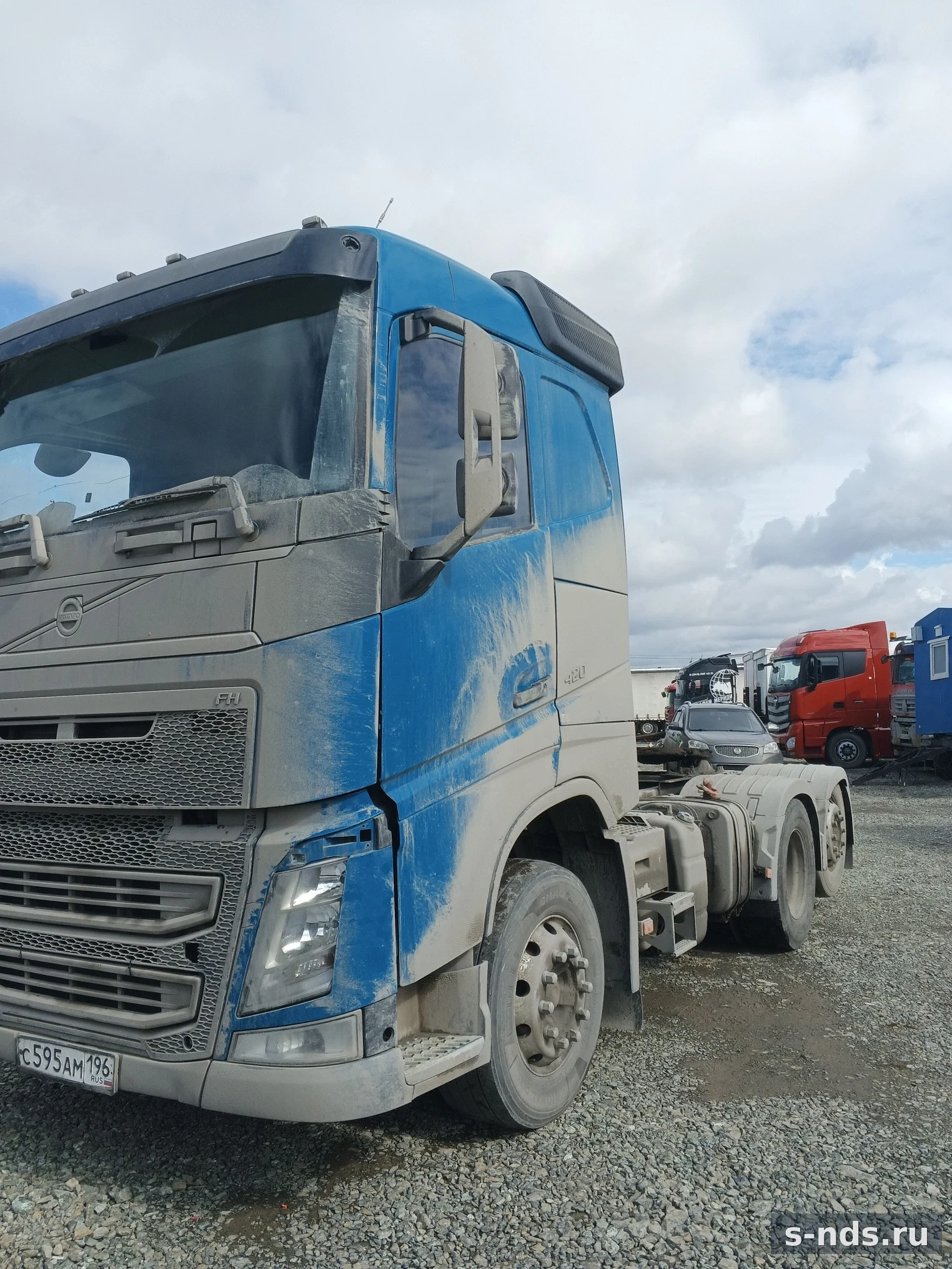 VOLVO