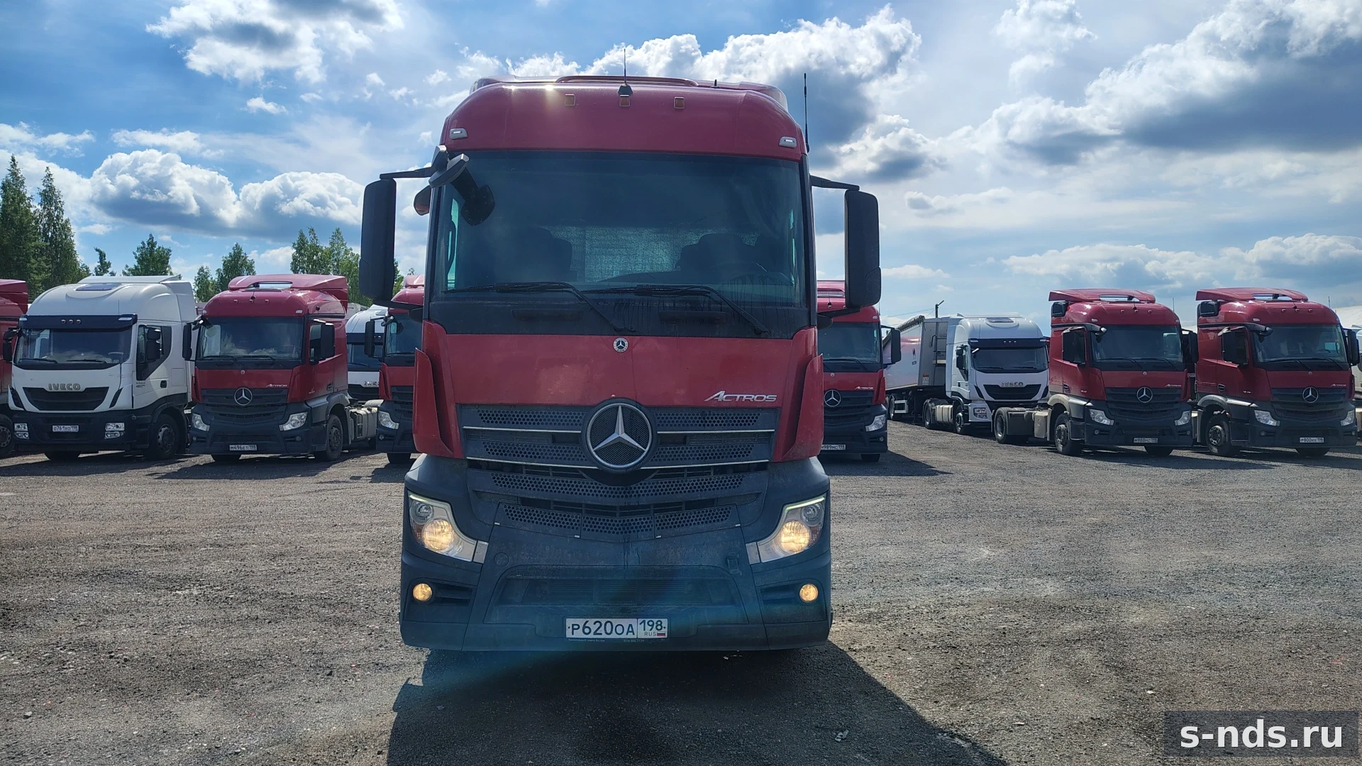 MERCEDES-BENZ