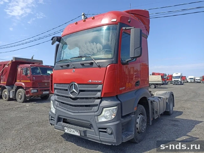 MERCEDES-BENZ