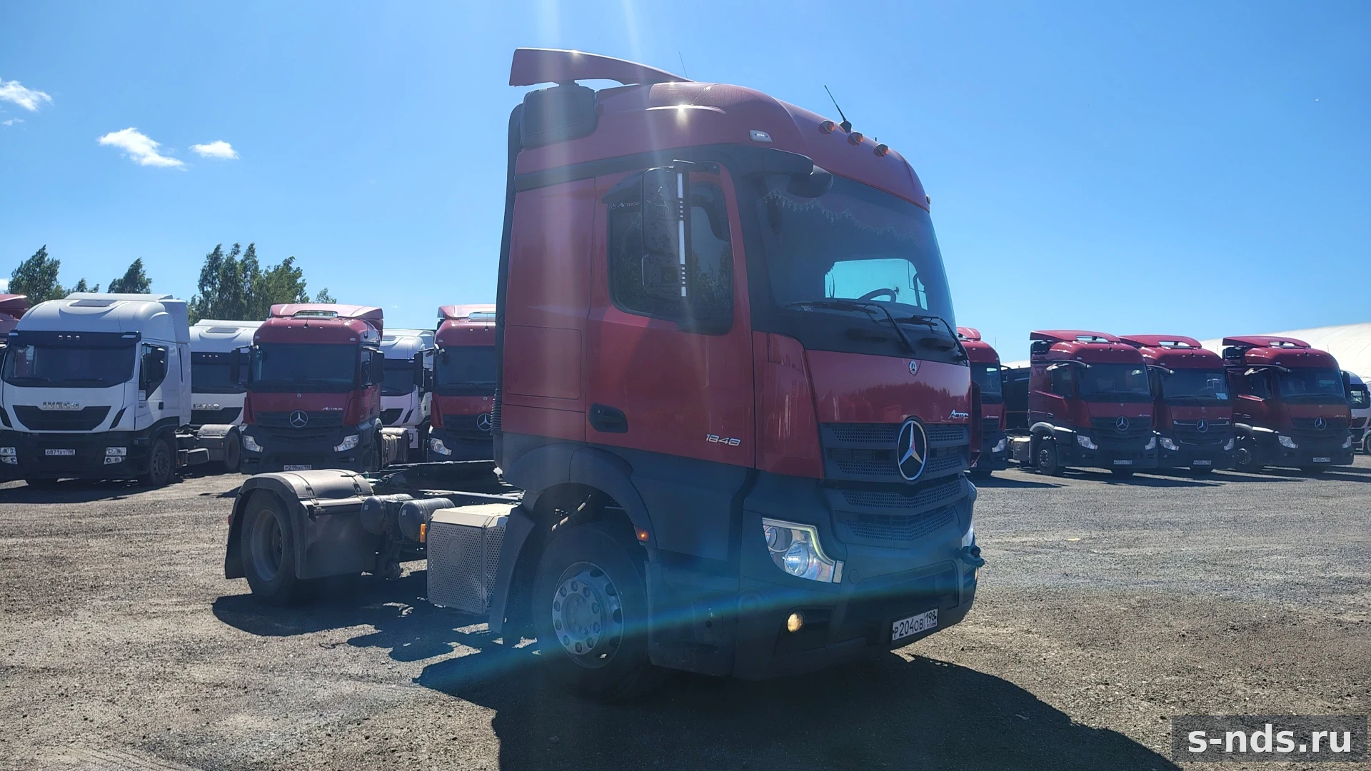 MERCEDES-BENZ