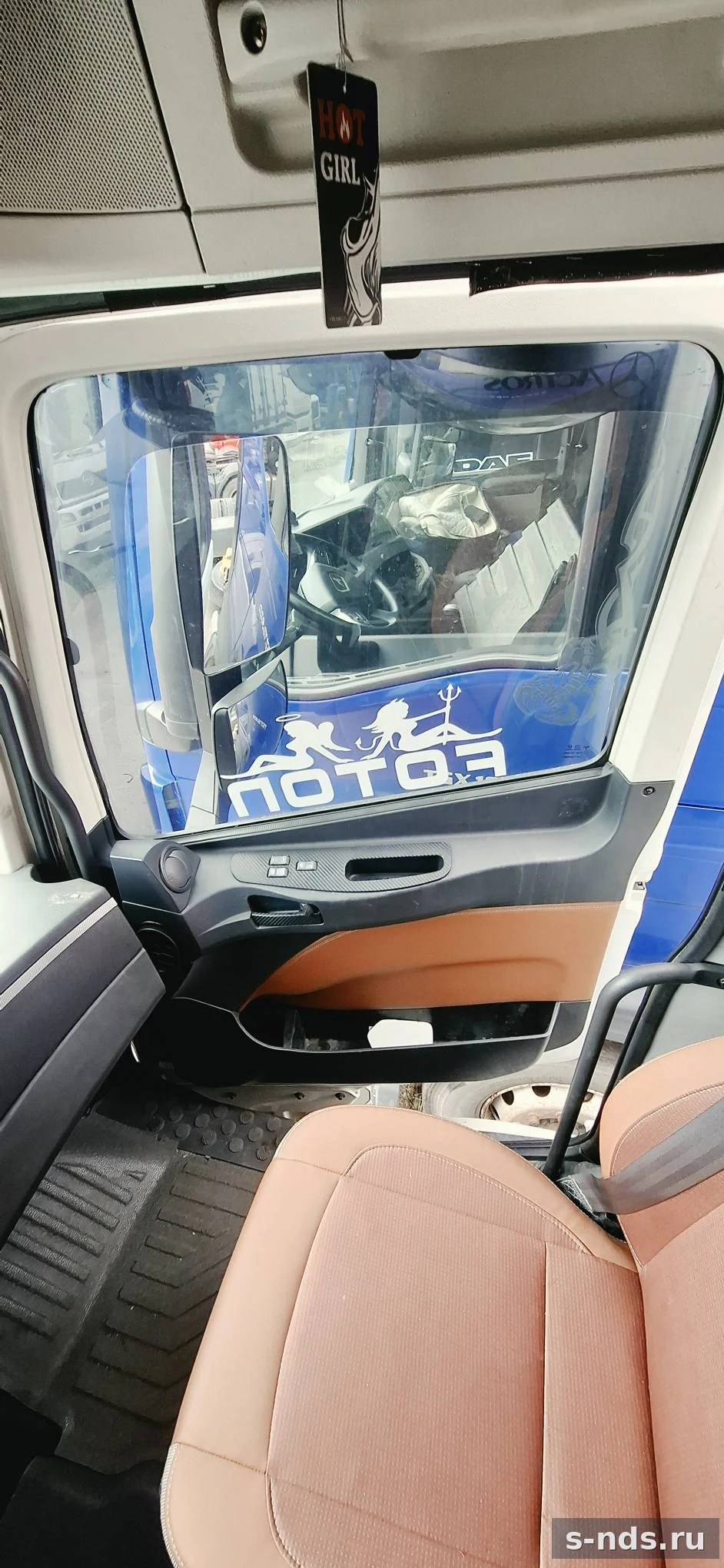 FOTON