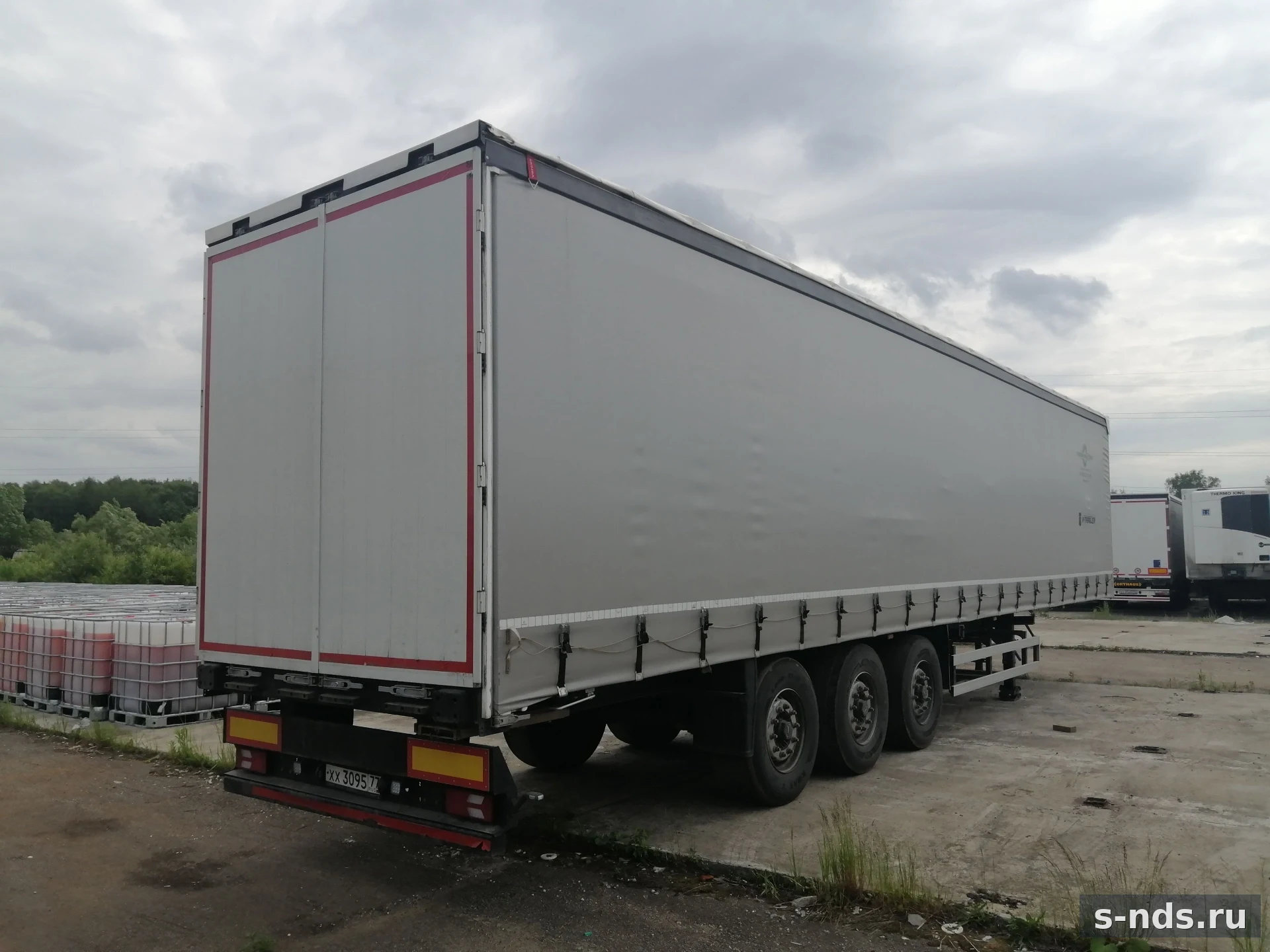 V-TRAILER