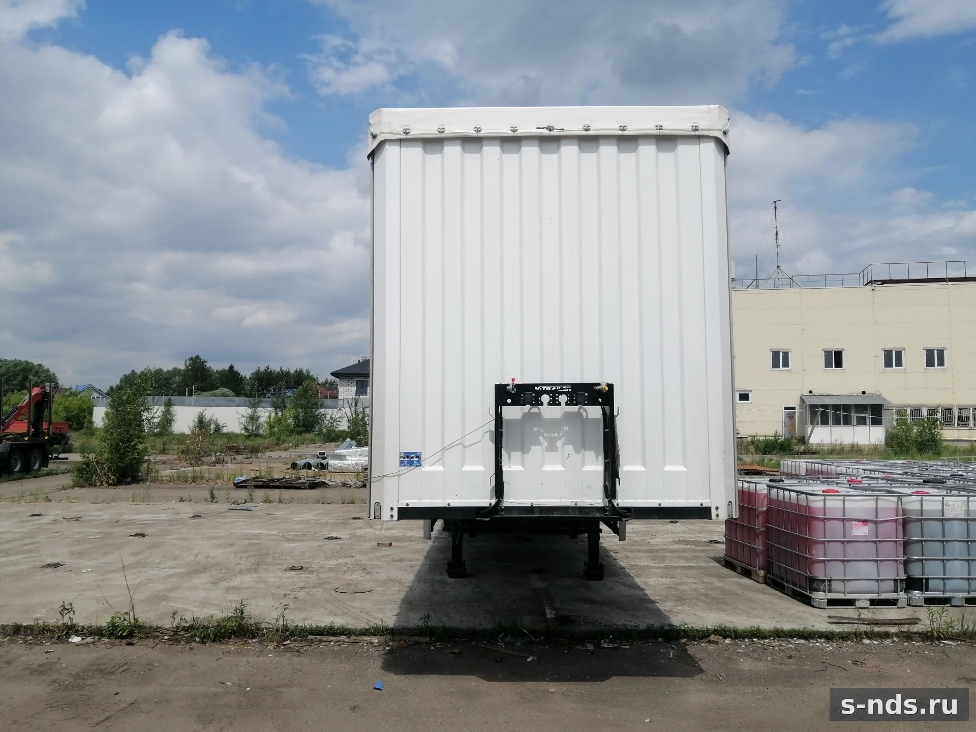 V-TRAILER