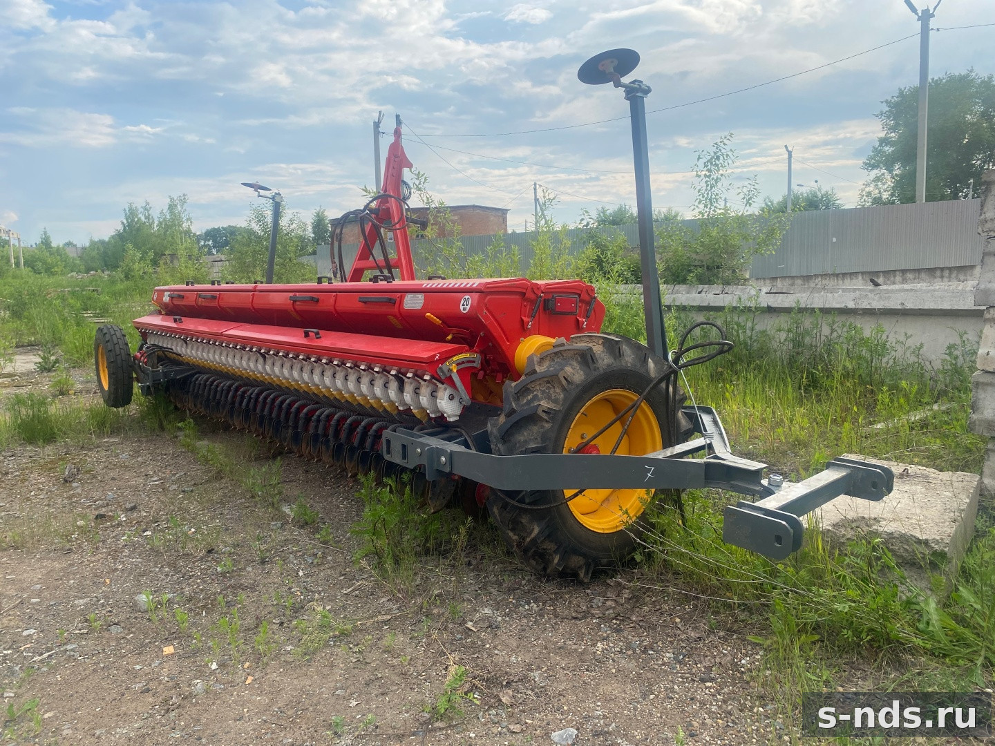 СЕЯЛКА ЗЕРНОТУКОВАЯ СЗТ-5,4В