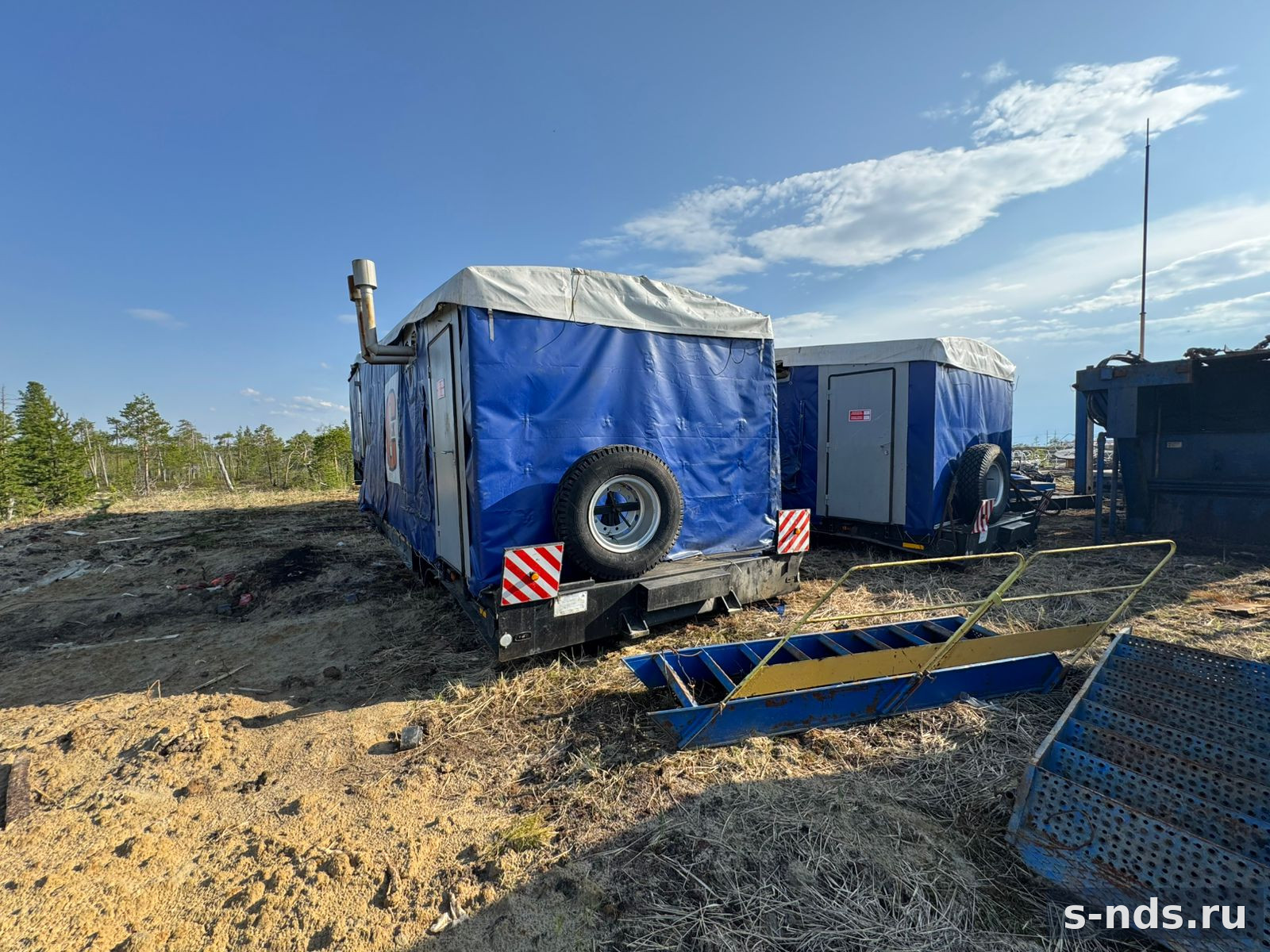 Установка насосная УНР 585Х35 Д-02 на полуприцепе