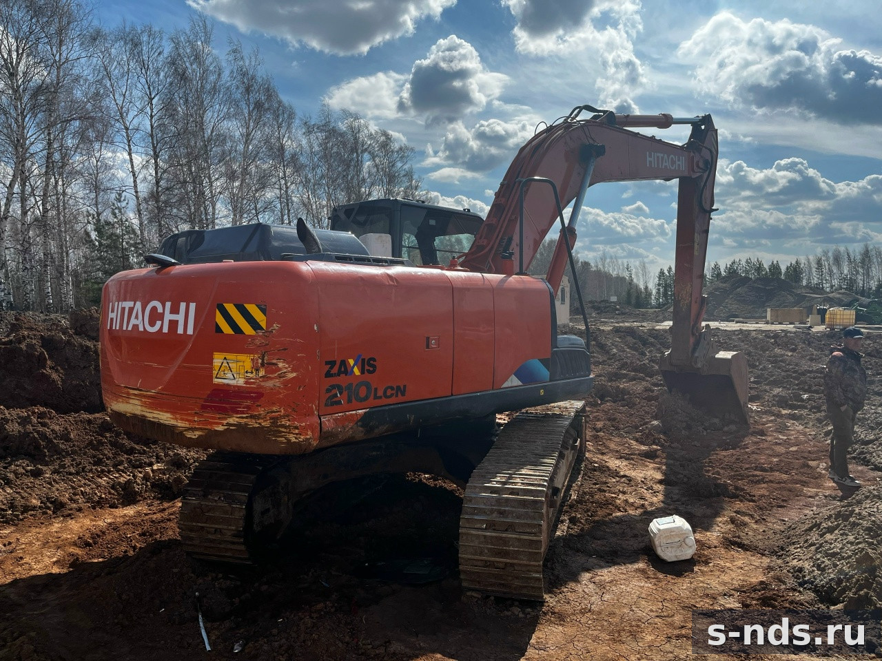 Экскаватор HITACHI ZX210LCN-5А