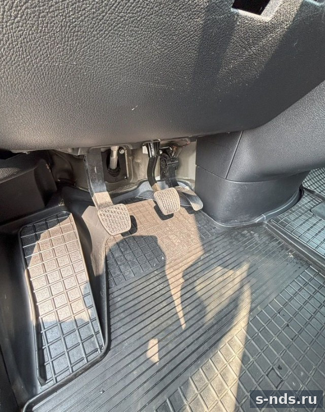 Тентованный Mercedes-Benz Sprinter, 2020