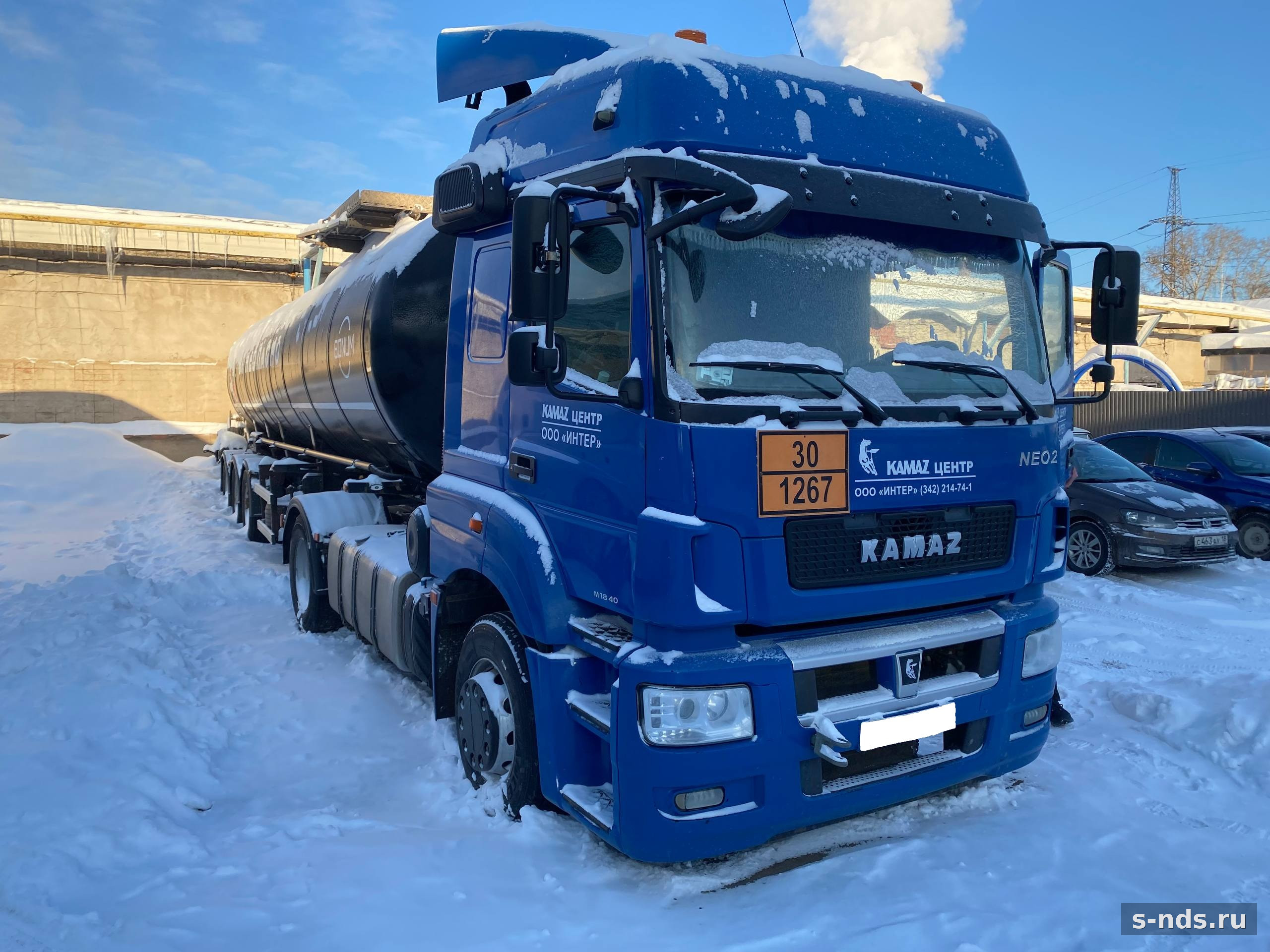 Сцепка КамАЗ 5490 и Полуприцеп - цистерна  Bonum 914220-01