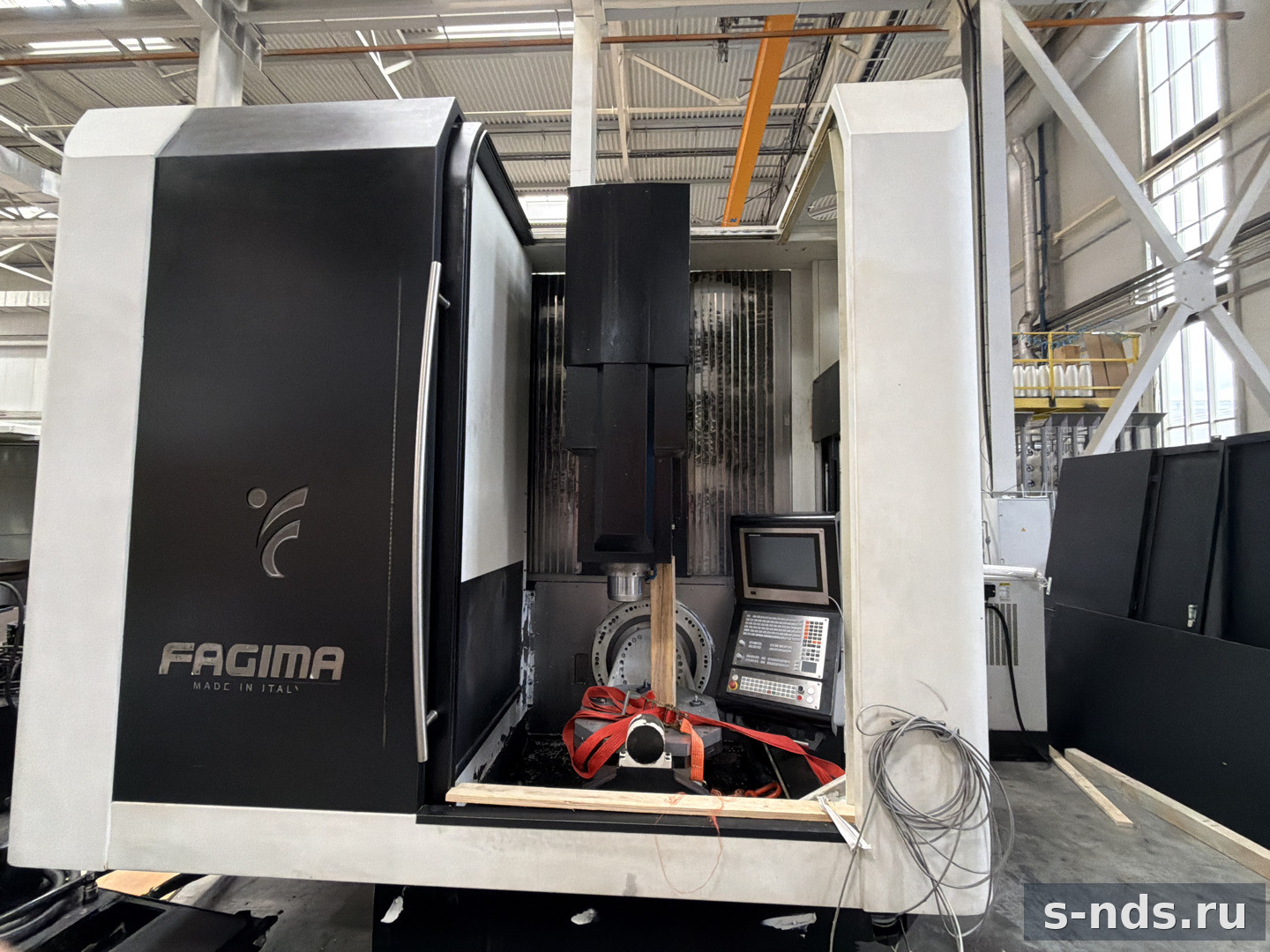 Пятиосевой обрабатывающий центр Fagima Jazz R