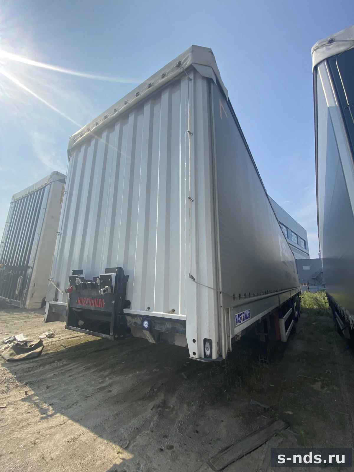 HASTRAILER