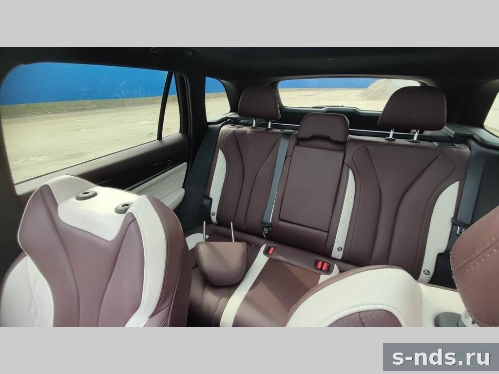 GEELY MONJARO Flagship