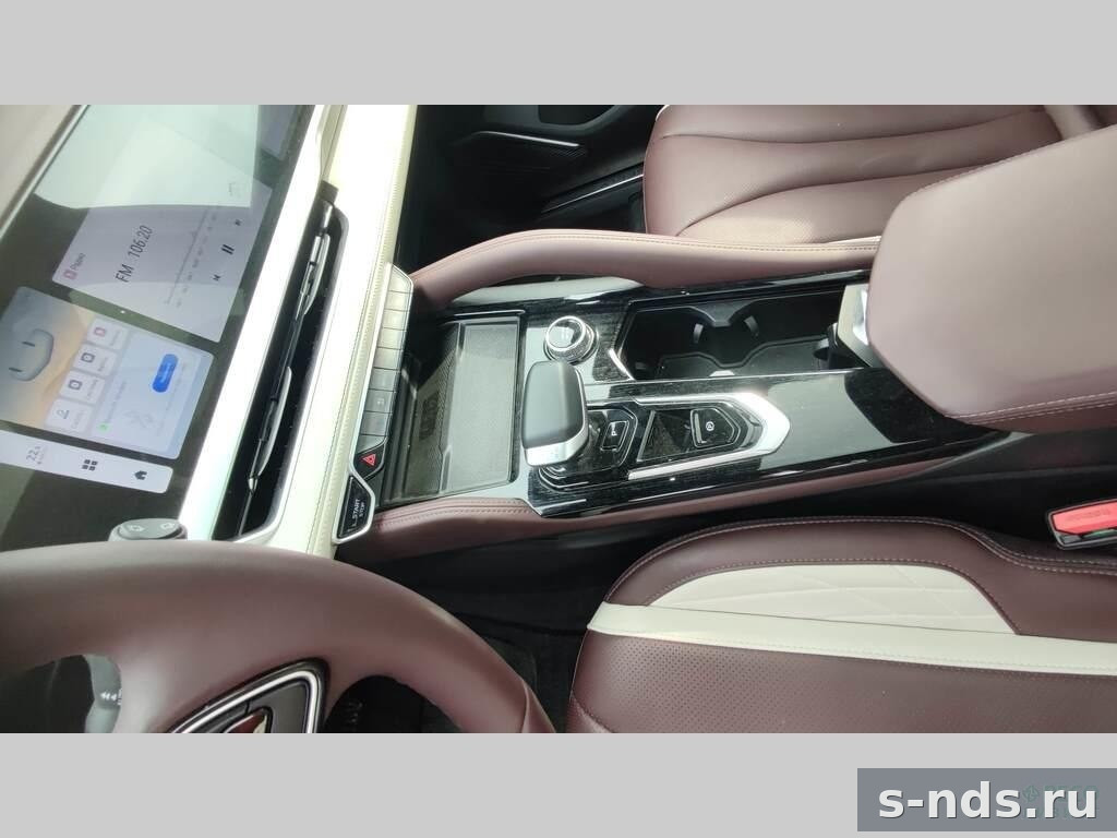 GEELY MONJARO Flagship