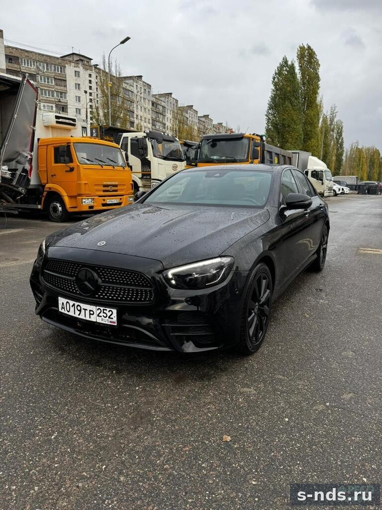 MERCEDES-BENZ E300D 4MATIC 2021г.