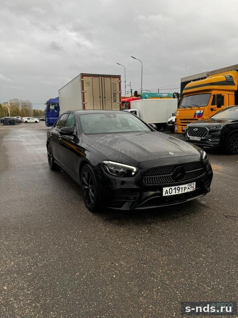 MERCEDES-BENZ E300D 4MATIC 2021г.