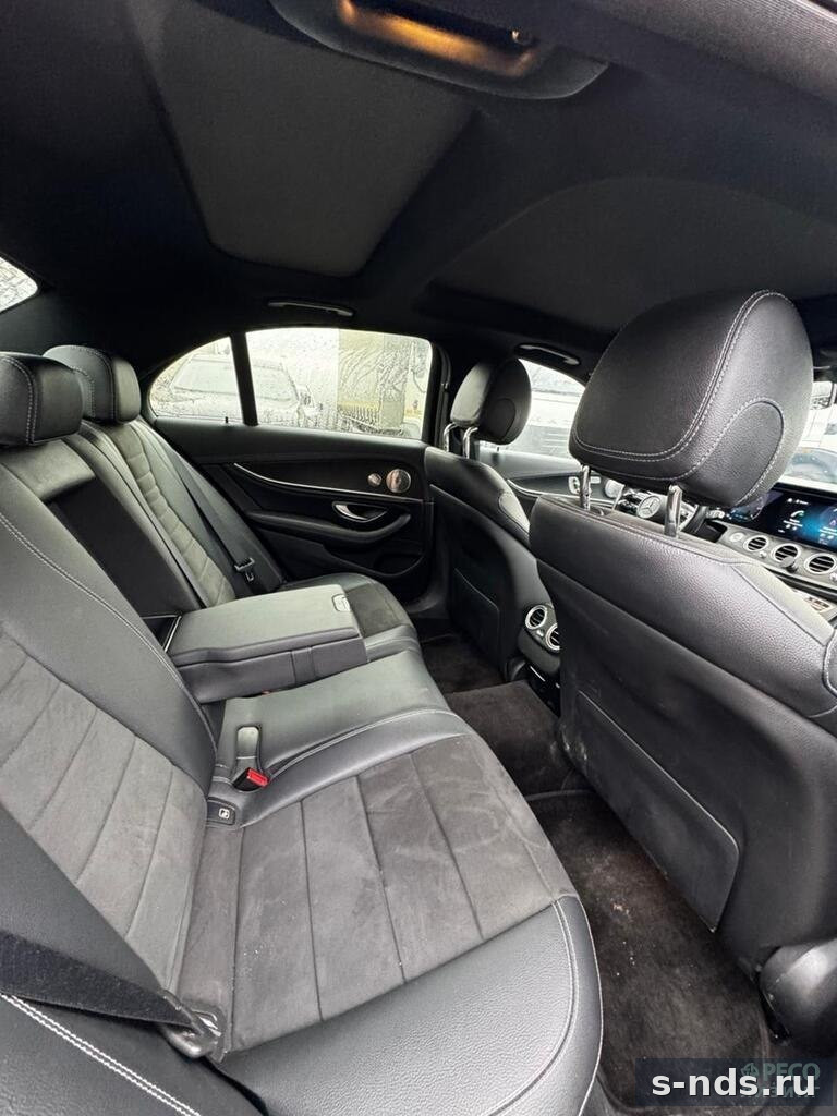 MERCEDES-BENZ E300D 4MATIC 2021г.