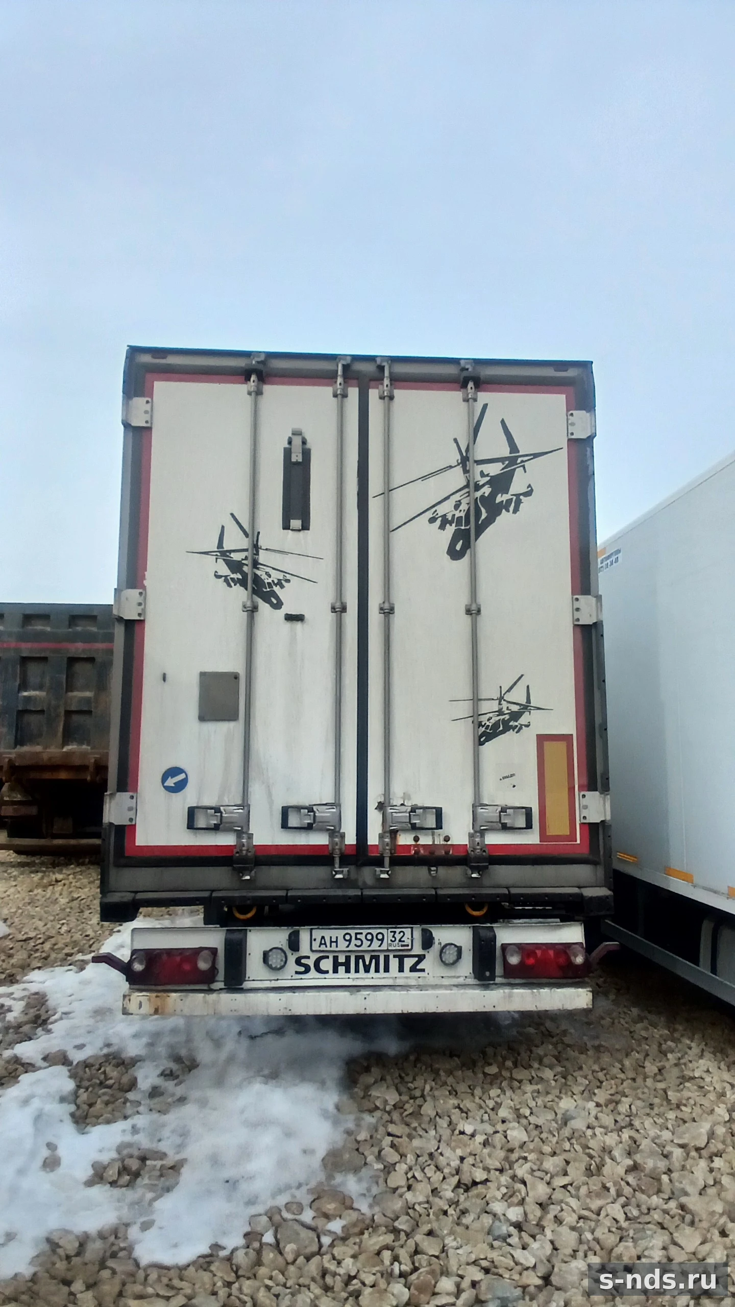 SCHMITZ CARGOBULL