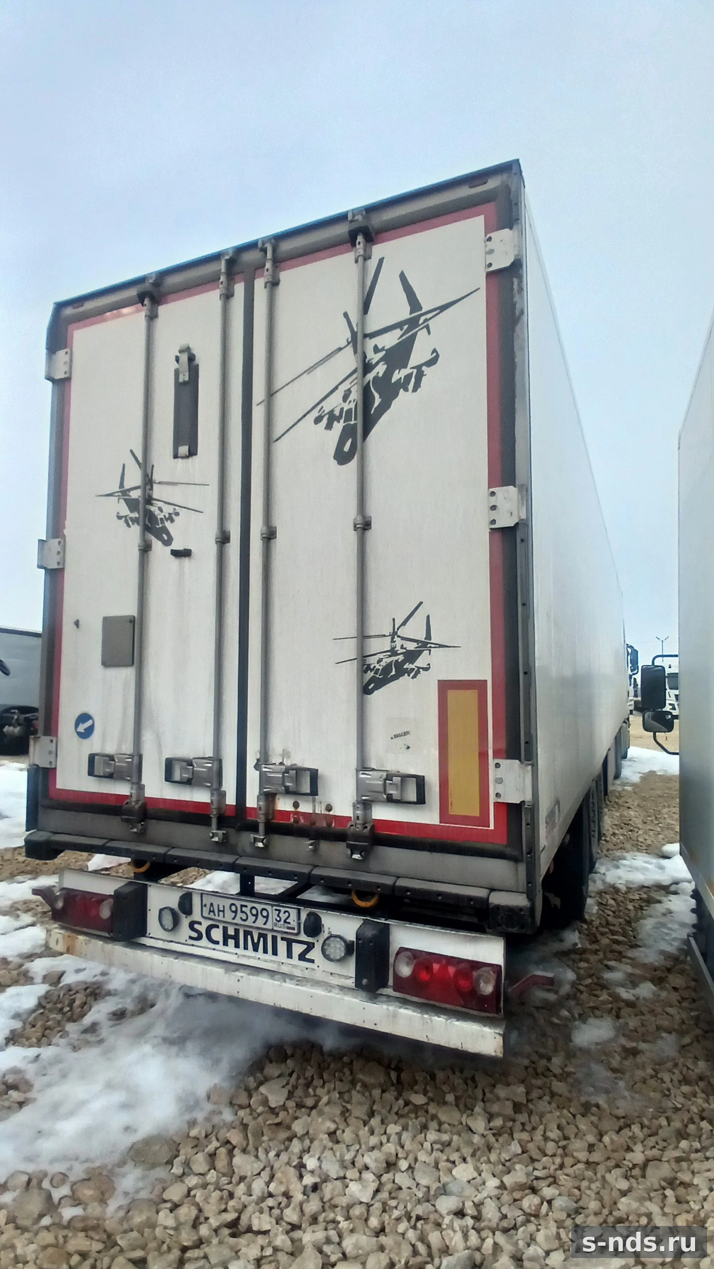 SCHMITZ CARGOBULL