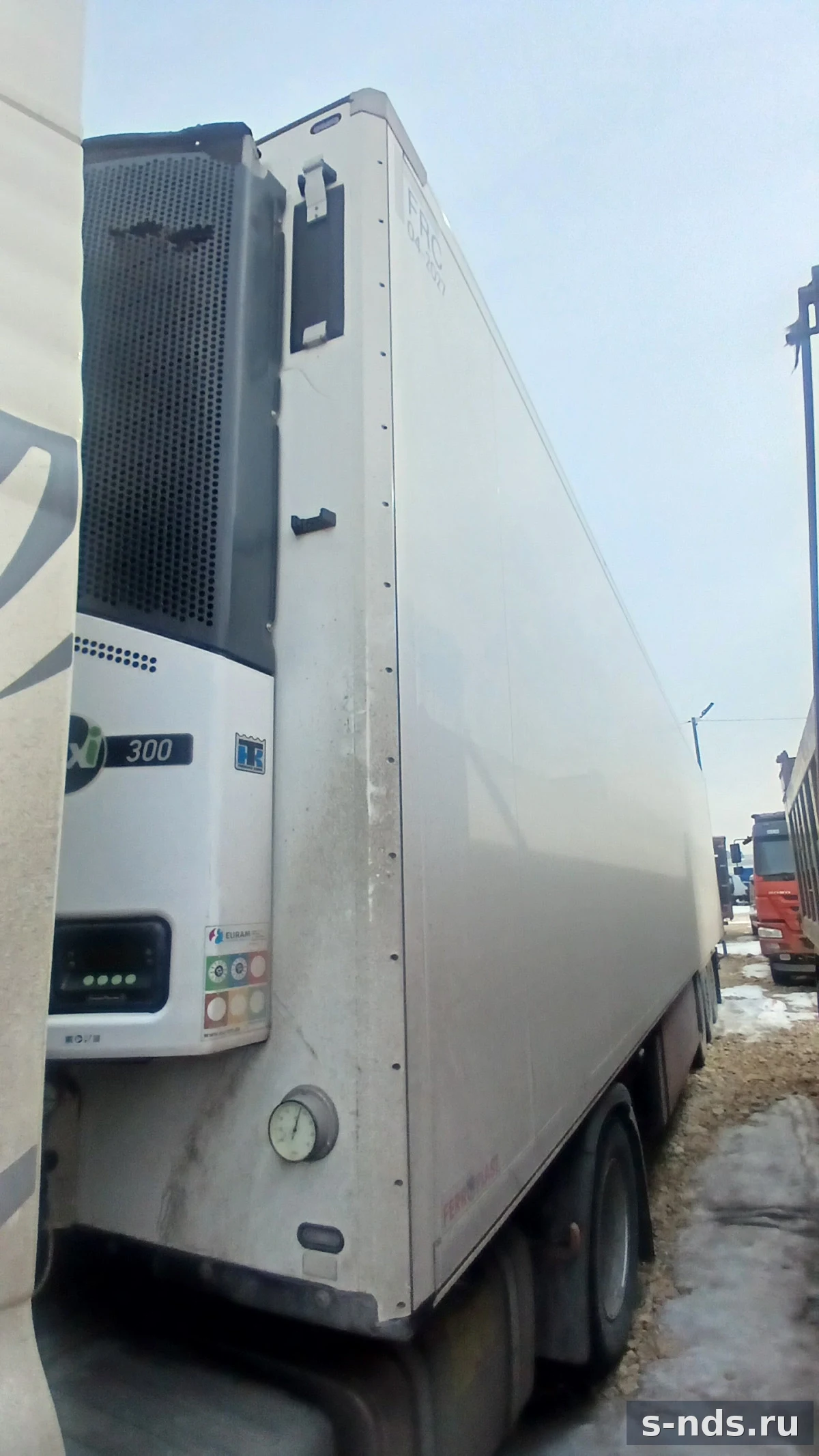 SCHMITZ CARGOBULL