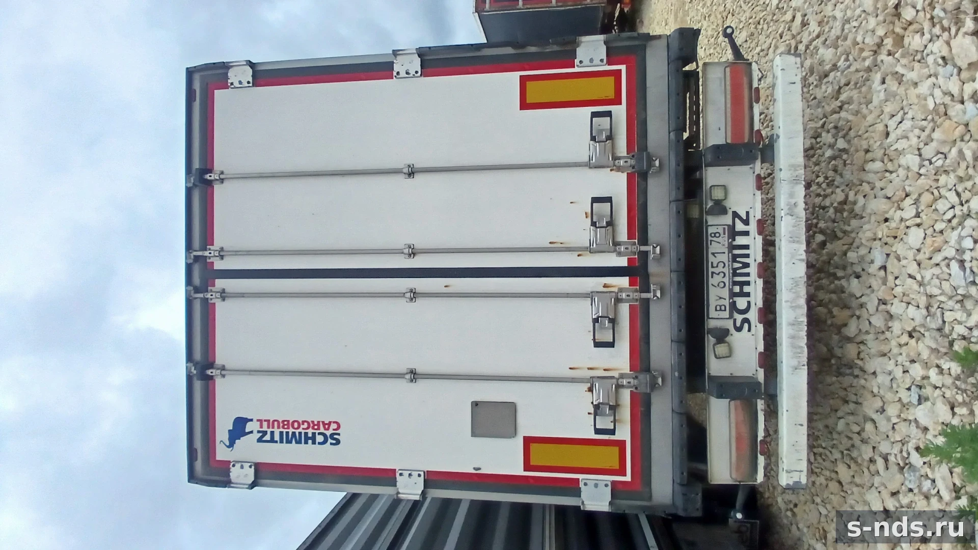 SCHMITZ CARGOBULL