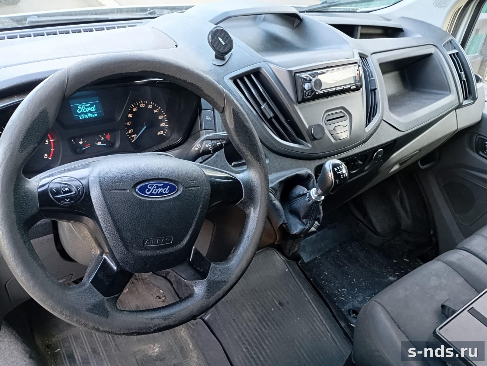 Автофургон Ford Transit FED 350L EF