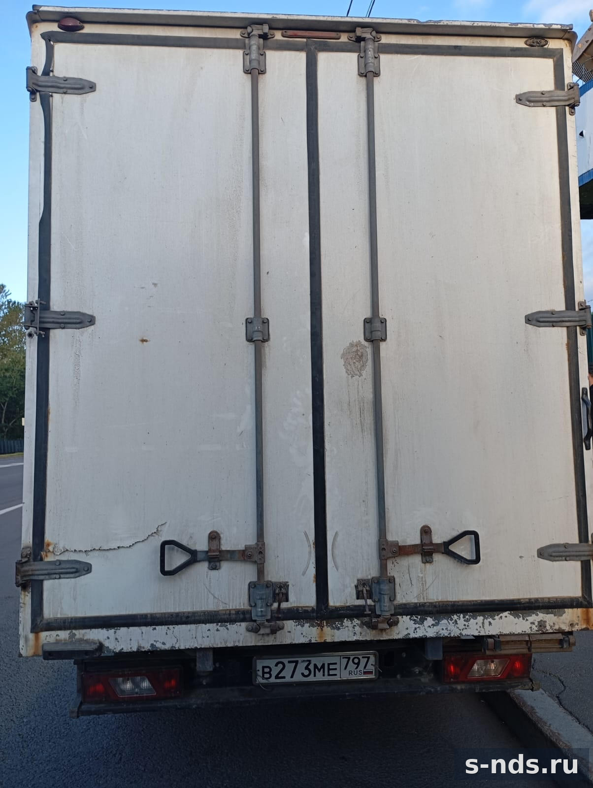 Автофургон Ford Transit FED 350L EF