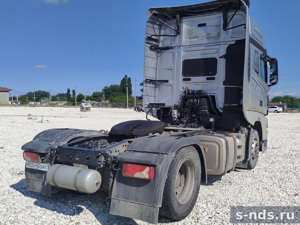 Тягач 4х2 FAW J7 2023г.