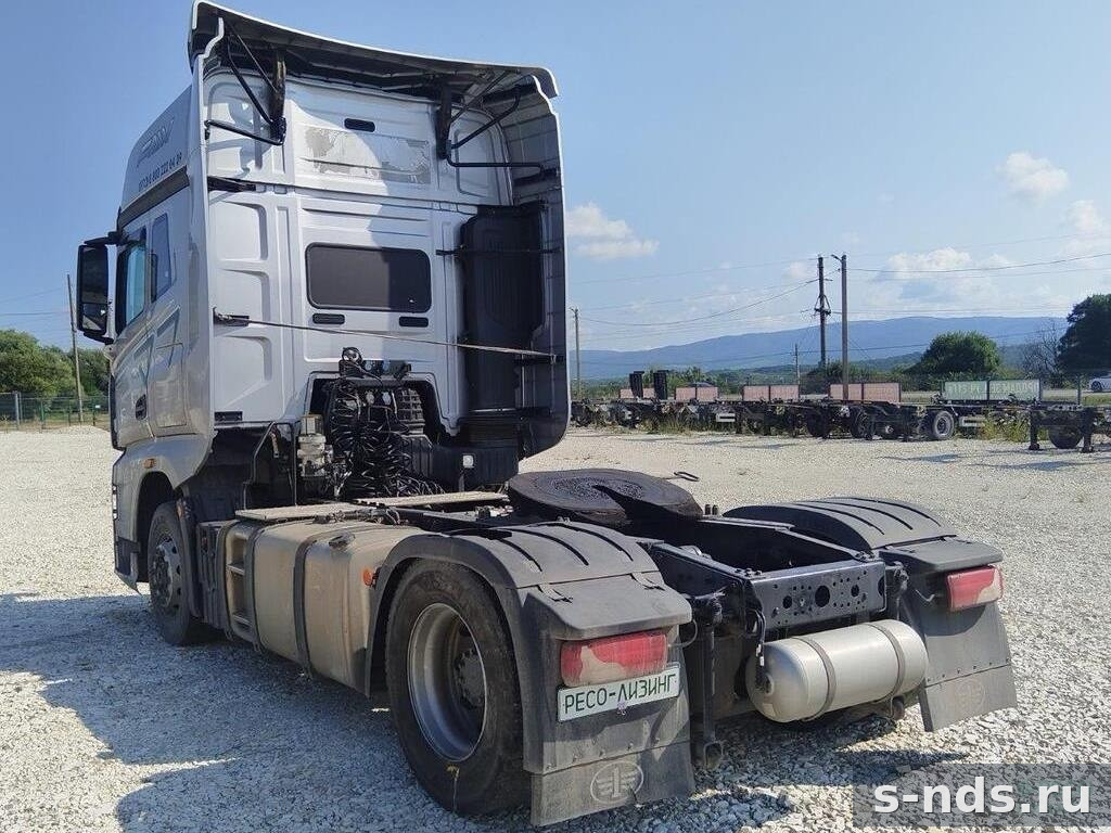Тягач 4х2 FAW J7 2023г.