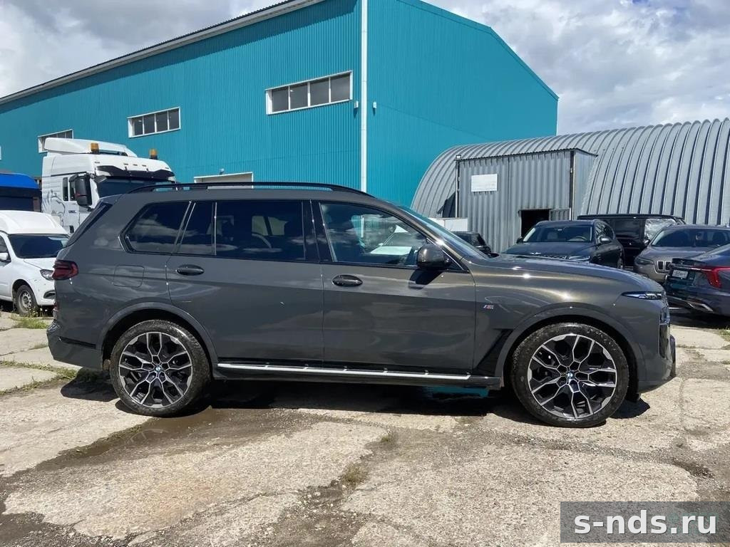 BMW X7 xDrive 40d M Sport 2023г.