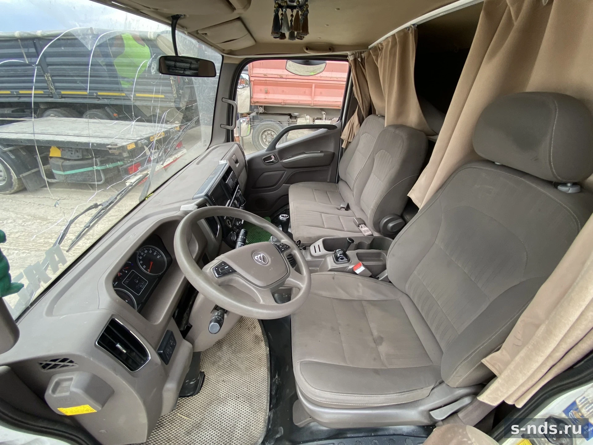 FOTON