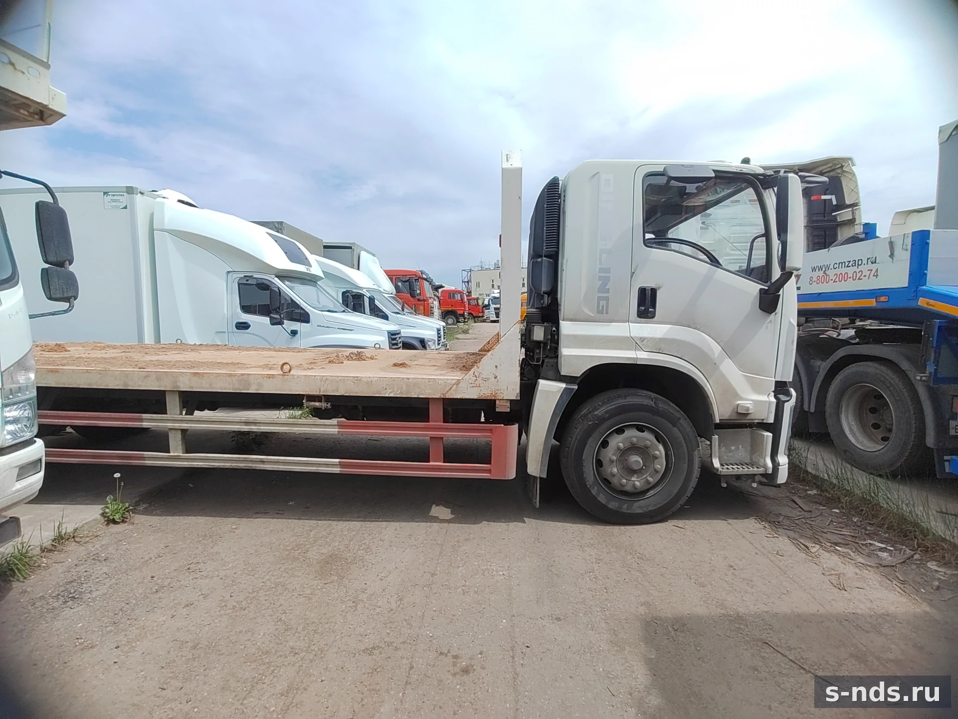 ISUZU