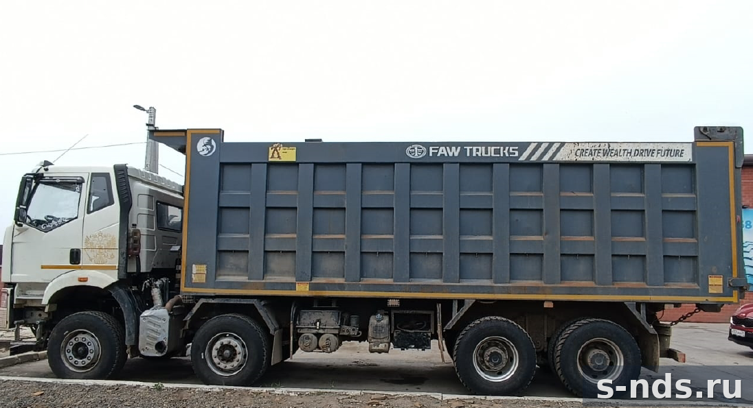 самосвал FAW J6 2023г.