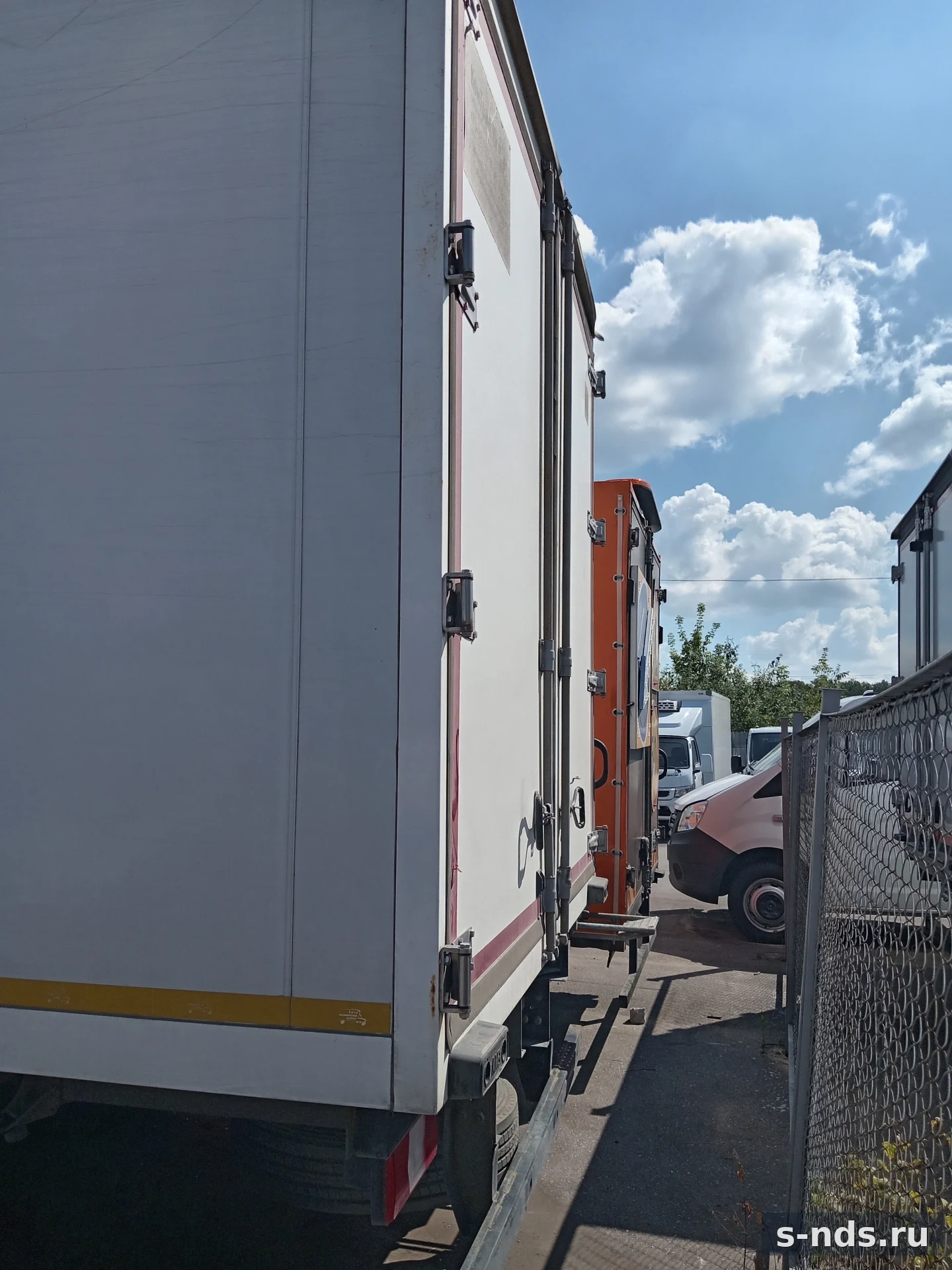 AMBERTRUCK