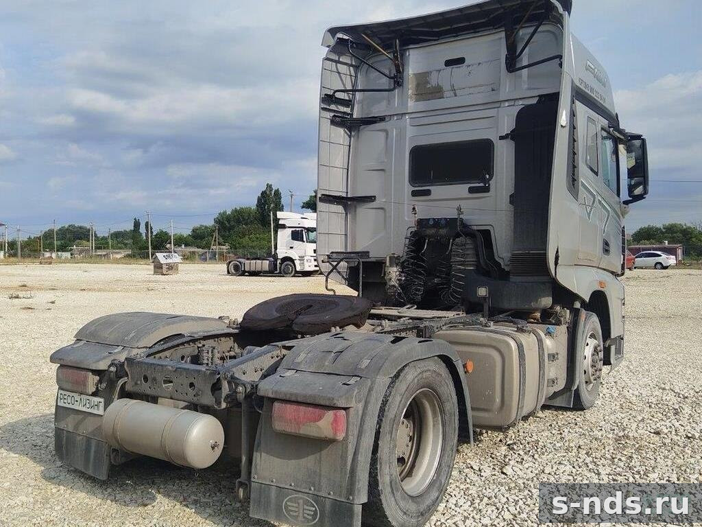 Тягач 4х2 FAW J7 2023г.